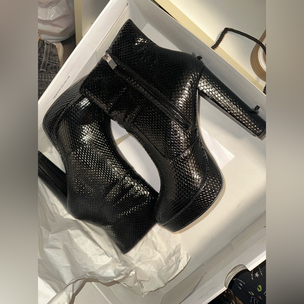 Aldo Ankle Snake Skin Boots Brand New